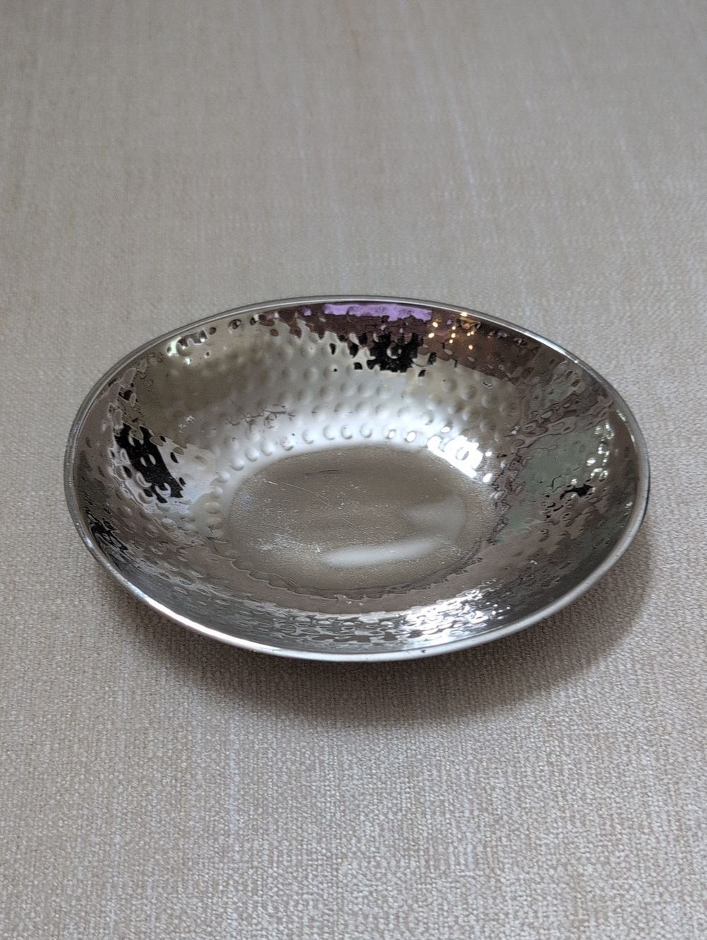Lauren Ralph Lauren Hammered Silver Metal Decorative Oval Bowl Soap Candy Dish
